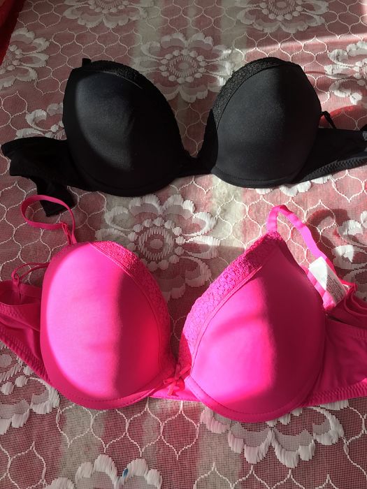 Sutiene noi Secret Possessions numarul 85C.