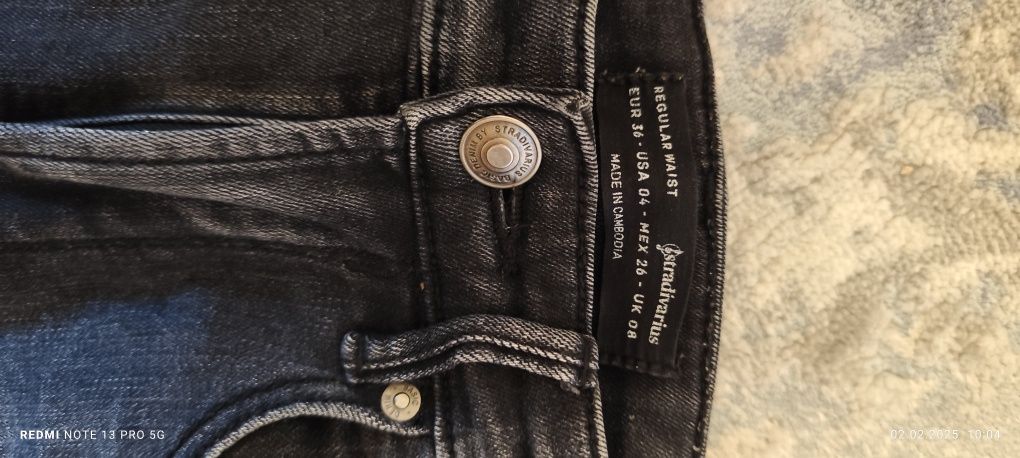 Blugi dama Stradivarius mărime 36