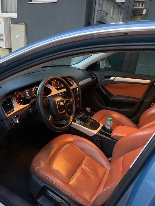 Audi A4 B8 2010 2.0 TDI Piele