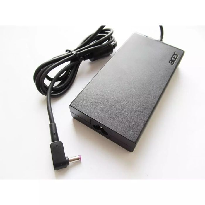 ОРИГИНАЛ! Блоки питания Acer Predator 19V 7.1A 135W 5.5x1.7 гар.1 год