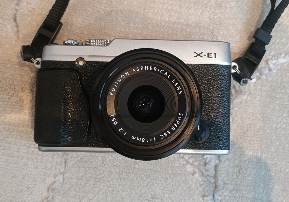 Aparat foto Fujifilm X-E1