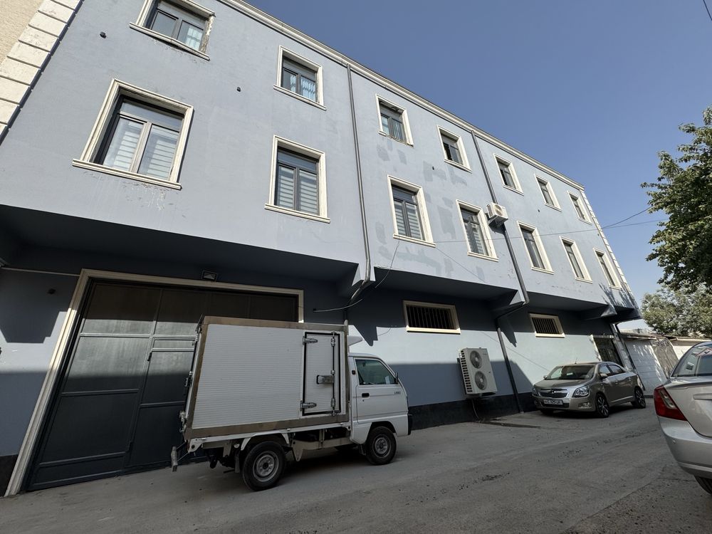 Просторное помещение 400 м²