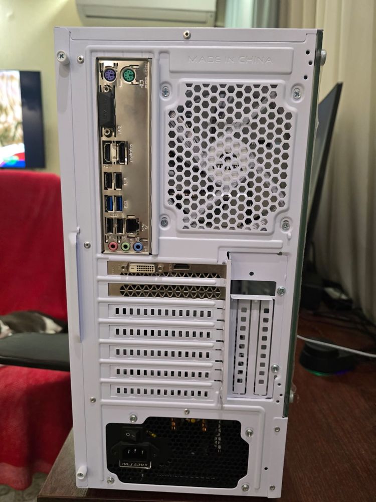 Продам процессор Intel core i3 10105