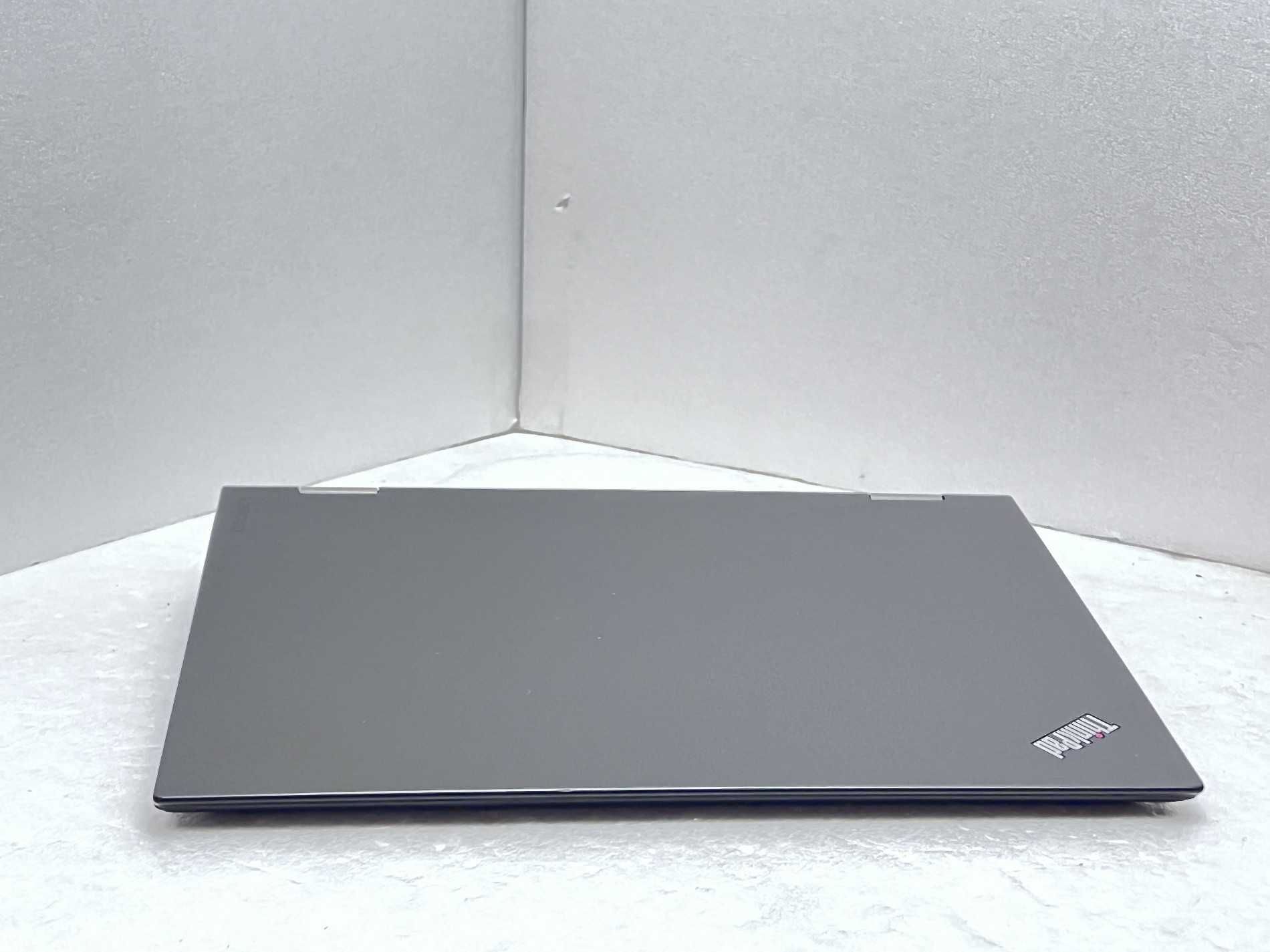 Lenovo ThinkPad X1 Yoga touch WQHD i7 8GB 260GB /-> Отлично състояние