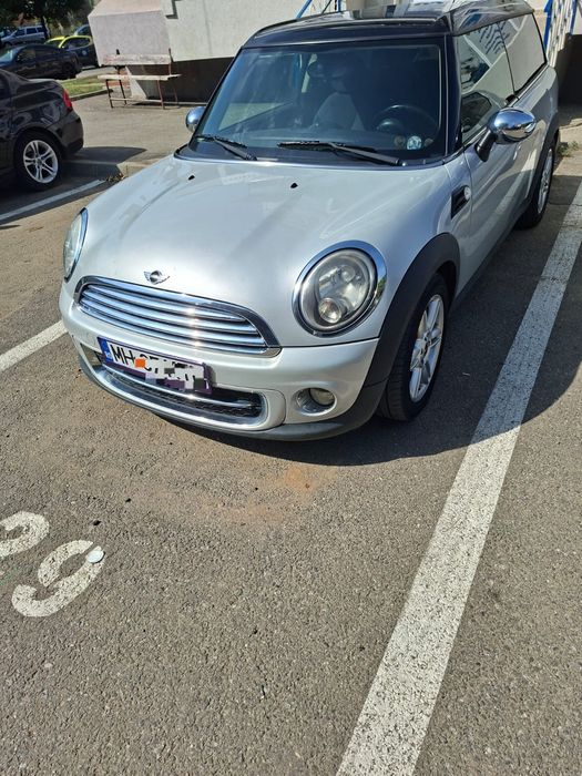 Mini cooper clubman