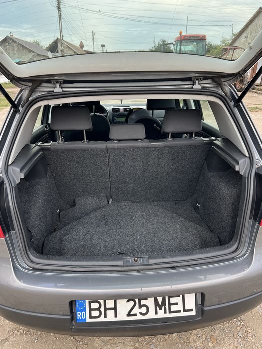 De vanzare vw golf 5