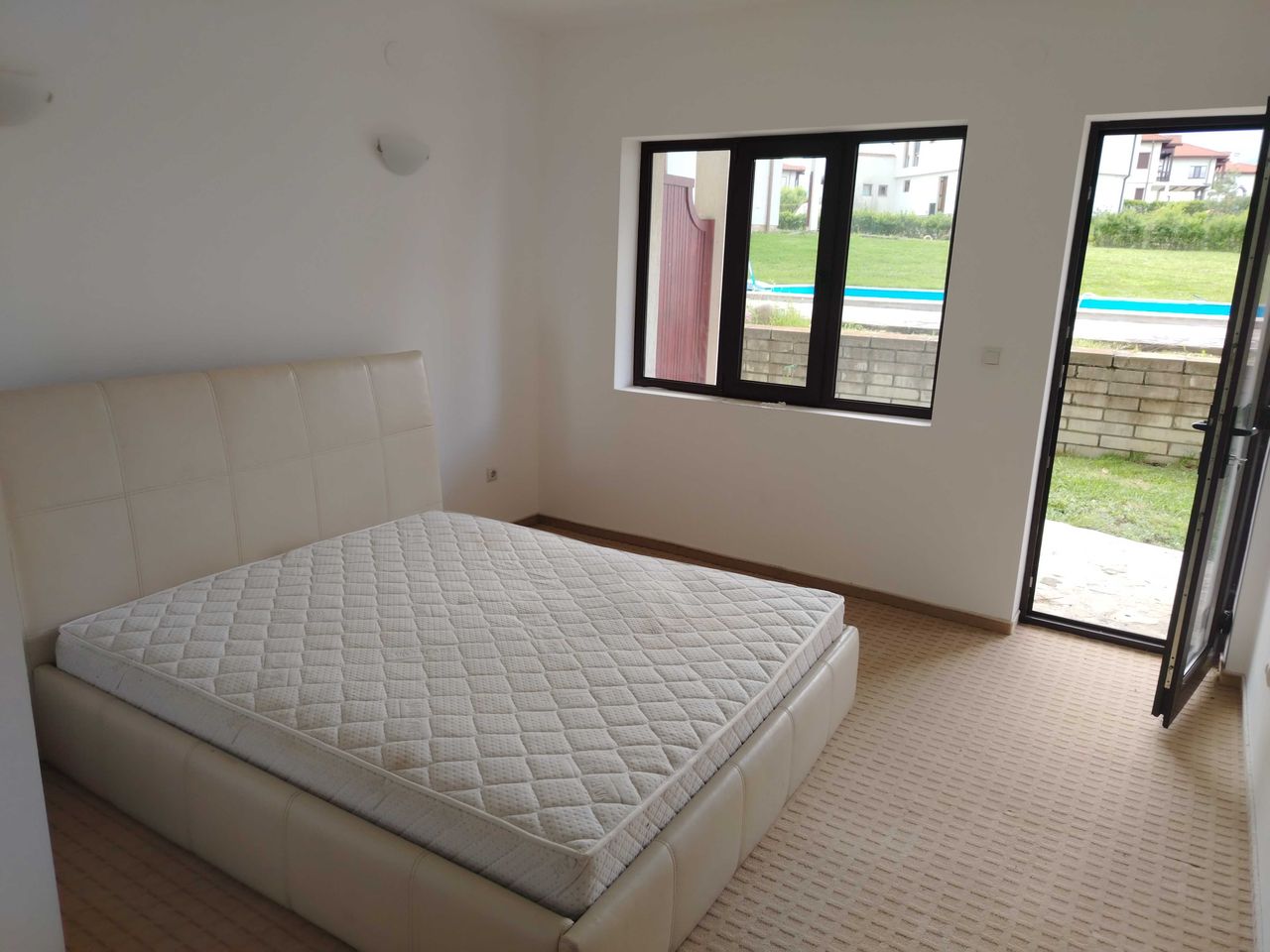 Продава се Двустаен апартамент в Костенец - 66 кв.м за 605 €/кв.м - Снимка #7