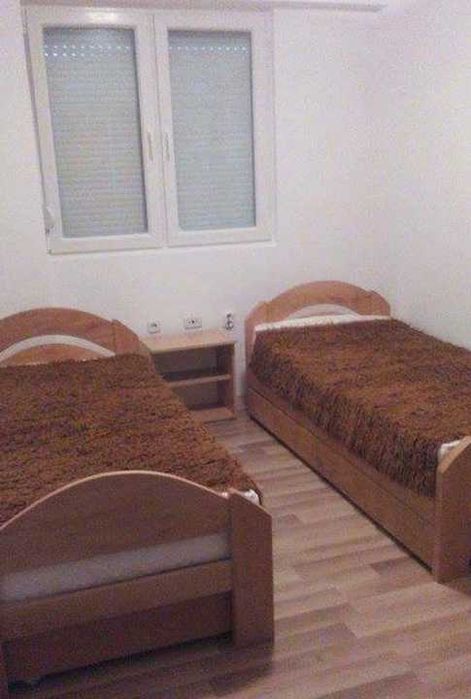 Дава се под наем Четиристаен апартамент в Пловдив, Беломорски - 120 кв.м за 382.5 € - Снимка #2