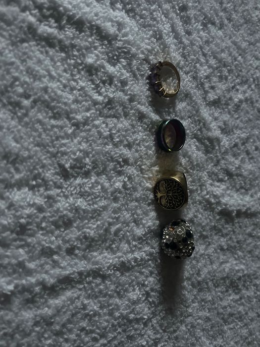 Ghiuluri aur /argint