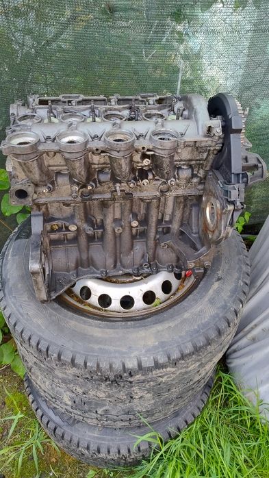 Vând bloc motor cu chiulasa completă Ford Focus 1.6 TDCI