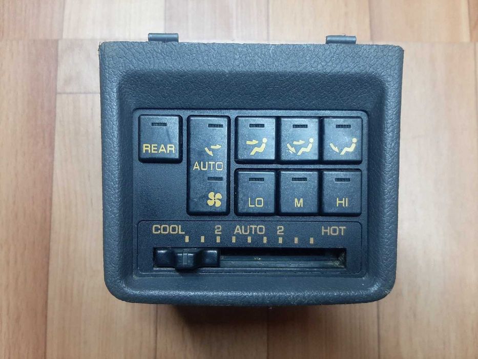 Продам Блок управления климат контролем Mitsubishi Pajero V43W задний