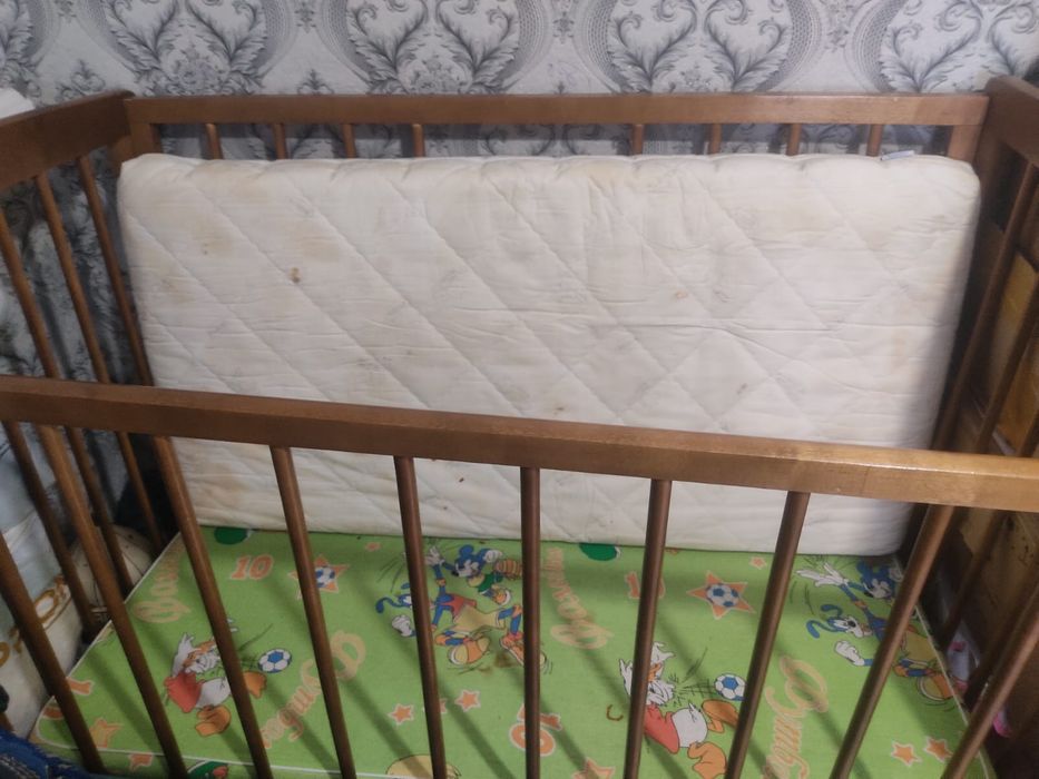 Продам манеж для ребенка, цена договорная