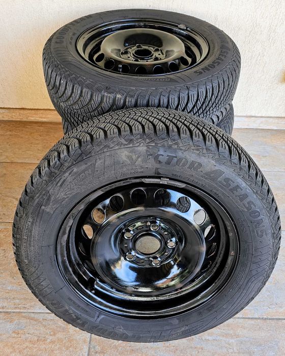 Set roti AllSeson iarna-vara VW 195 65 R15 GOODYEAR profil 7mm DOT21