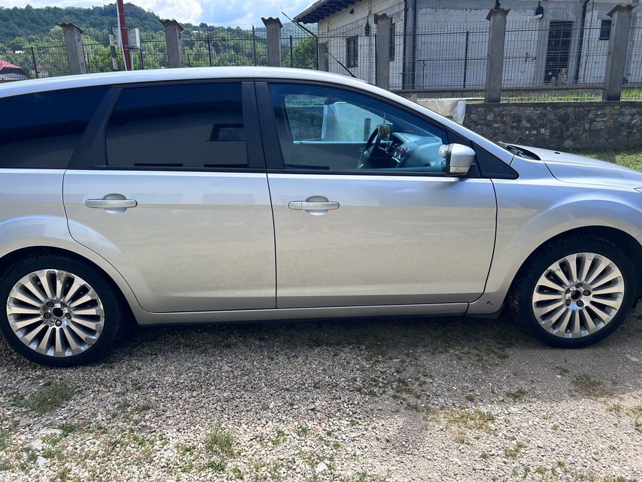 Ford focus 2009 . 2L . 136cp