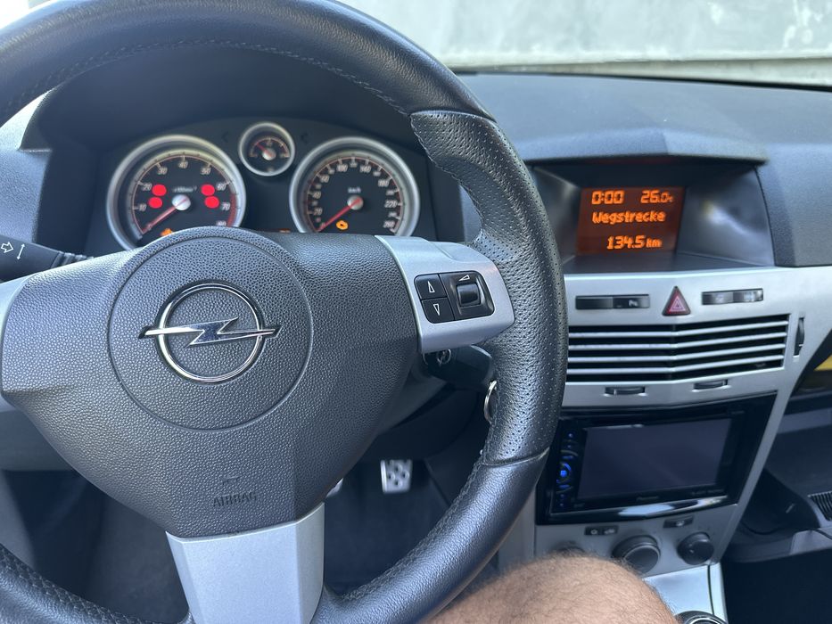 Vand opel astra h GTC 2007