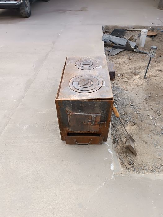 Продам толстую печку в дом