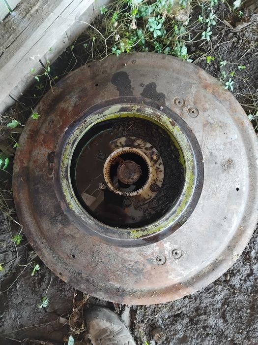 Cositori claas de  piese