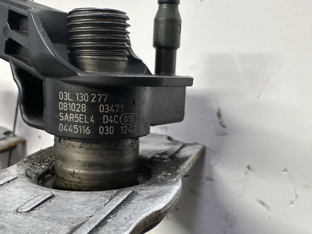 03L 130 277 дюза/дюзи за 2.0tdi-140к комънрейл VAG,VW,Seat,Skoda