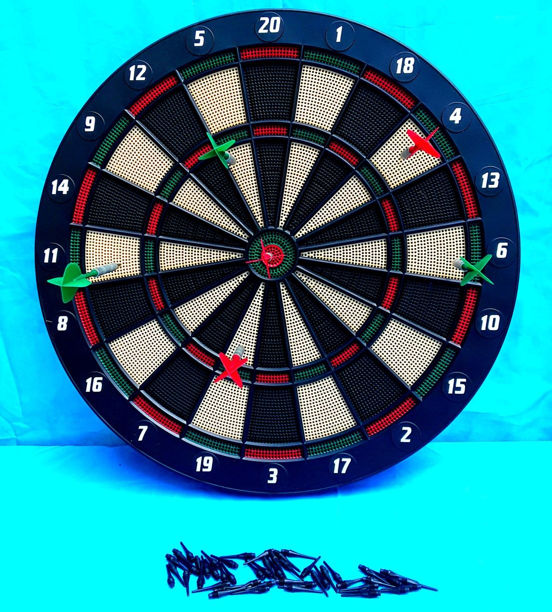 JOC DARTS pentru Interior/exterior (Idee CADOU) - NOU - 70 Lei