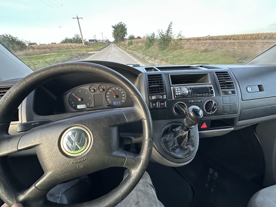 Transporter t5 2.5 tdi 5 locuri +marfa