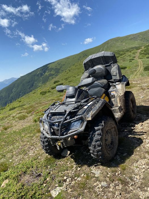 Can-am  Outlander 800 R