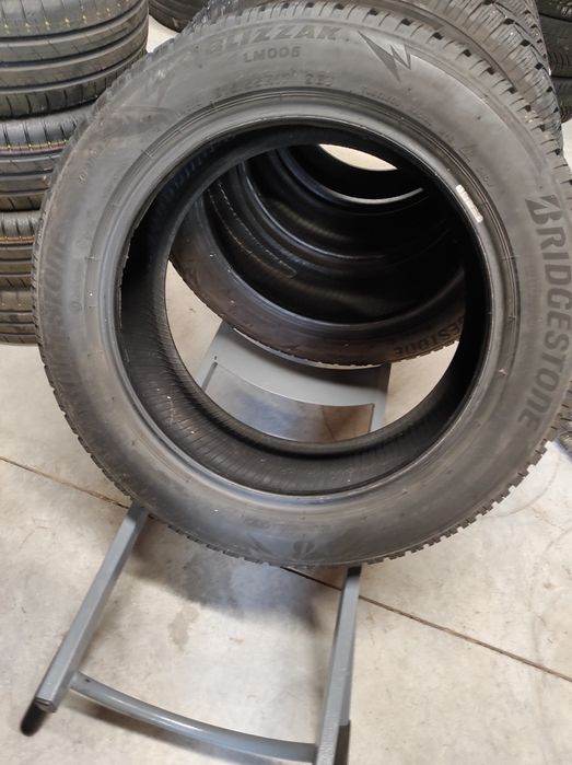 215/55/17 Bridgestone