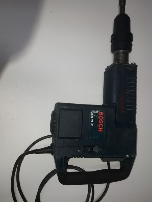 Отбойный молоток BOSCH GSH 11 E