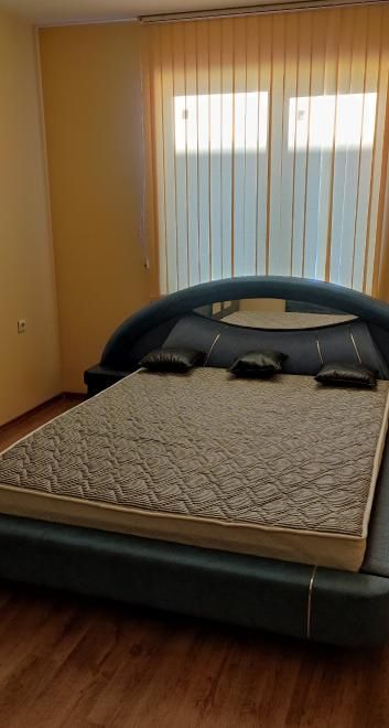 Дава се под наем Двустаен апартамент в Пловдив, Христо Смирненски - 60 кв.м за 350 € - Снимка #2