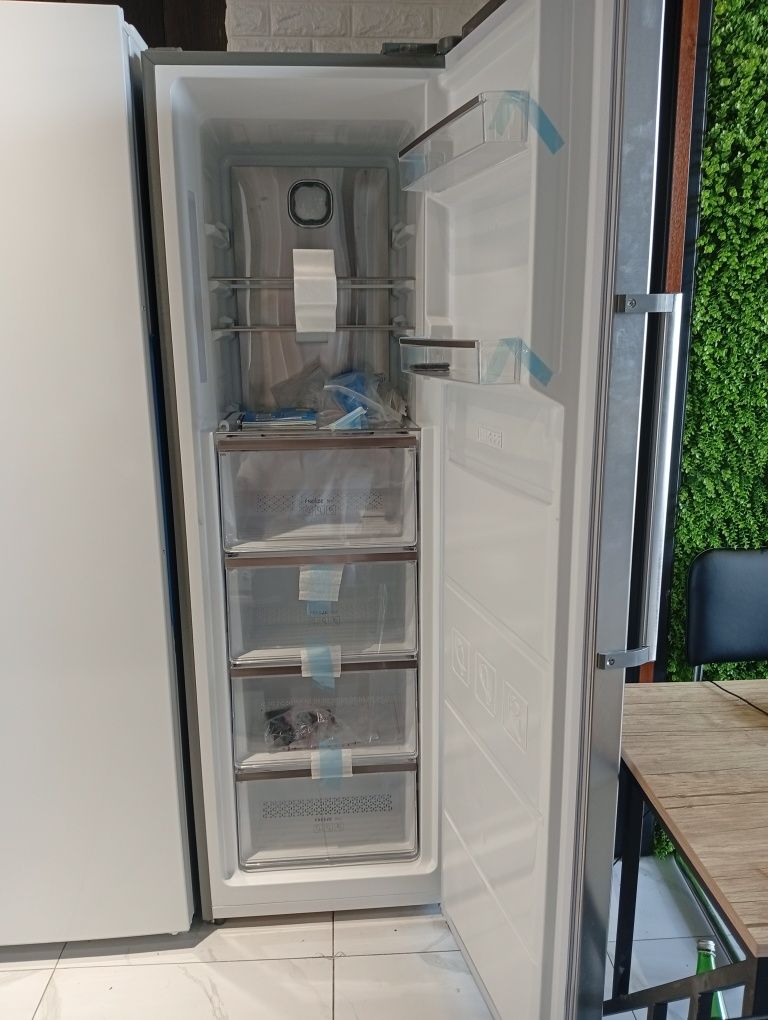 Морозилка aiwa Стоячий морозильник