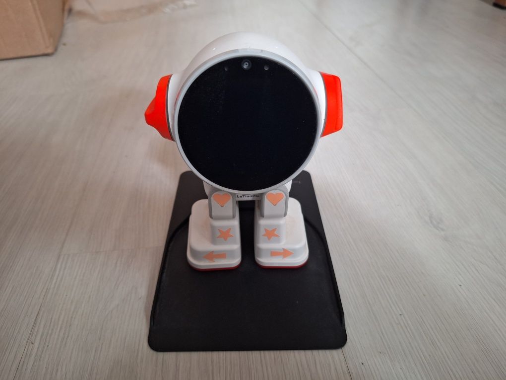 Robot inteligent Rux + Stație de încărcare