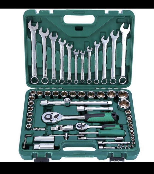 Набор ключей 61 деталь!