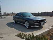 Продам BMW e34 m52b28