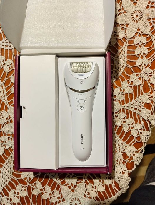 Епилатор Philips BRE710/00
