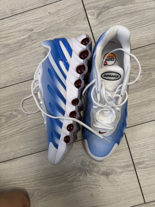 Adidasi nike Dn nr 42.5