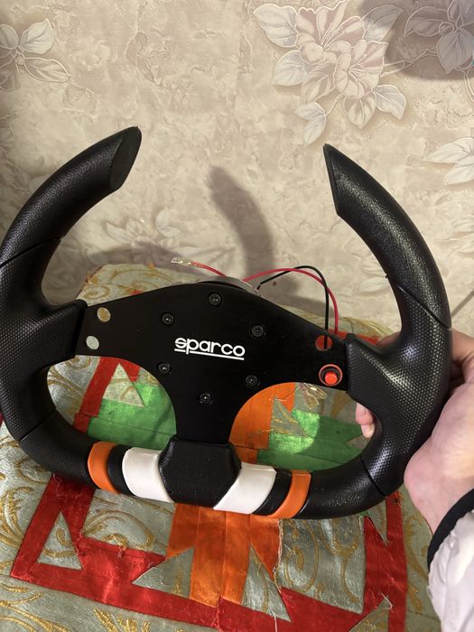 Спортивный руль универсальный