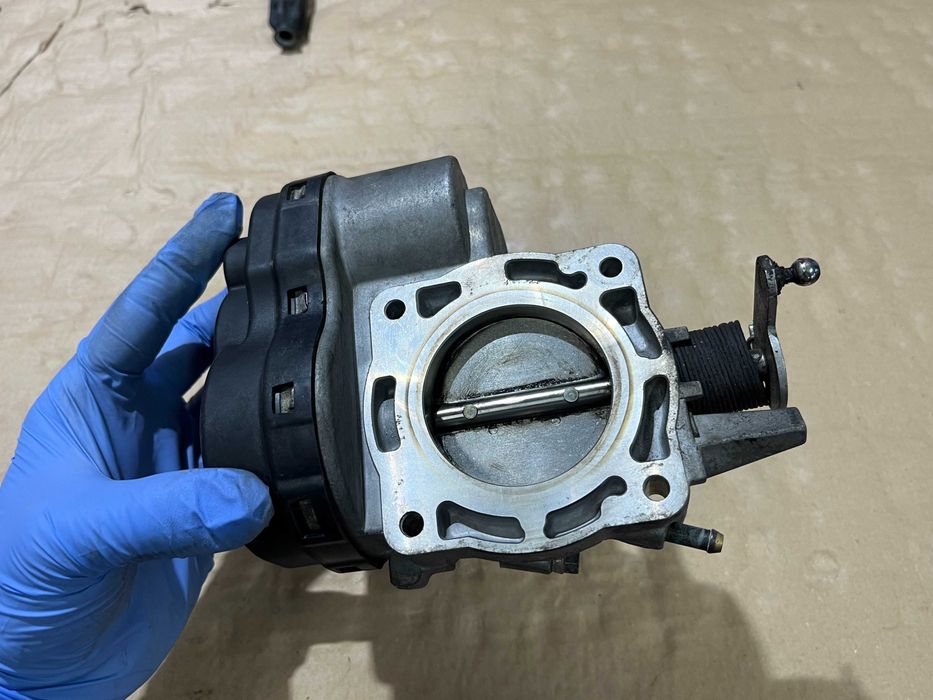 Дросел за Mercedes W202 W208 W210 (M111 2.0 ,136 к.с.)