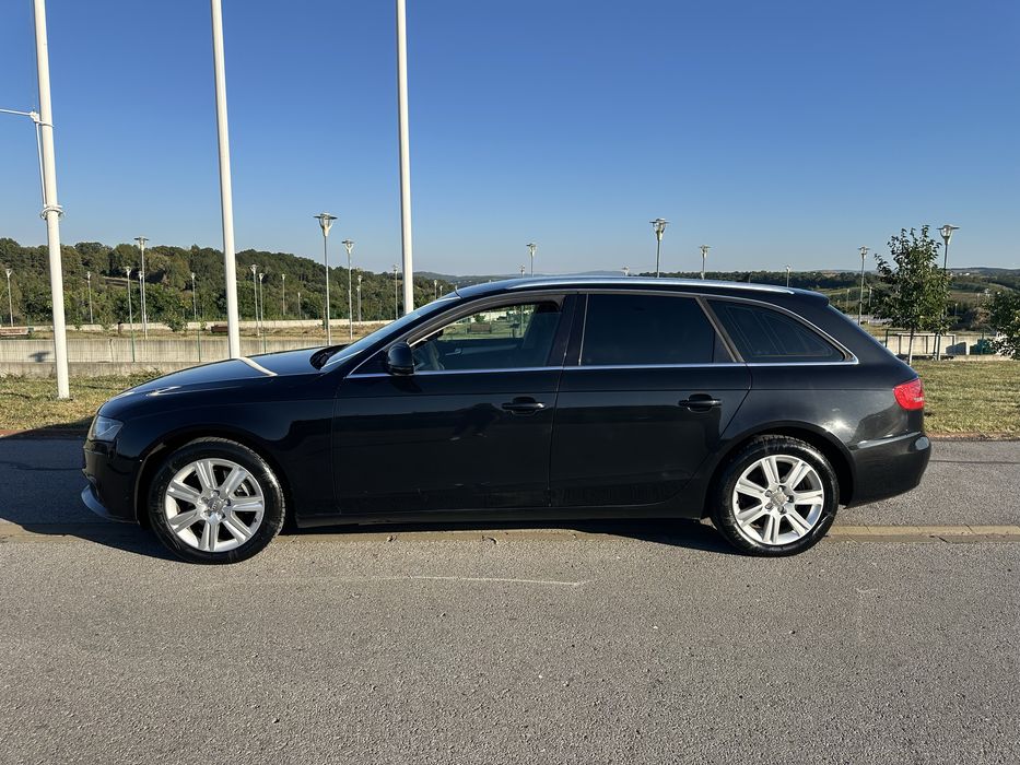 Audi A4 B8 2009 5600 euro