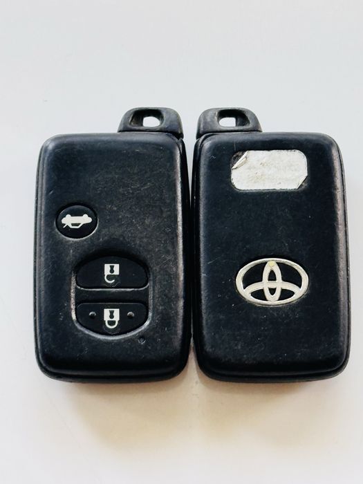 Ключ за Toyota оригинален с платка