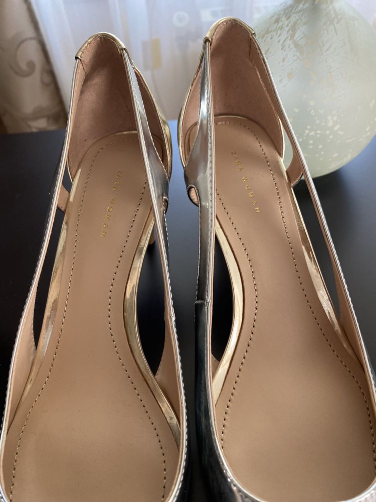 Pantofi stiletto Zara noi