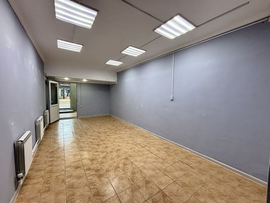 Продаётся коммерческое помещение в густонаселённом мкр. Алмагуль