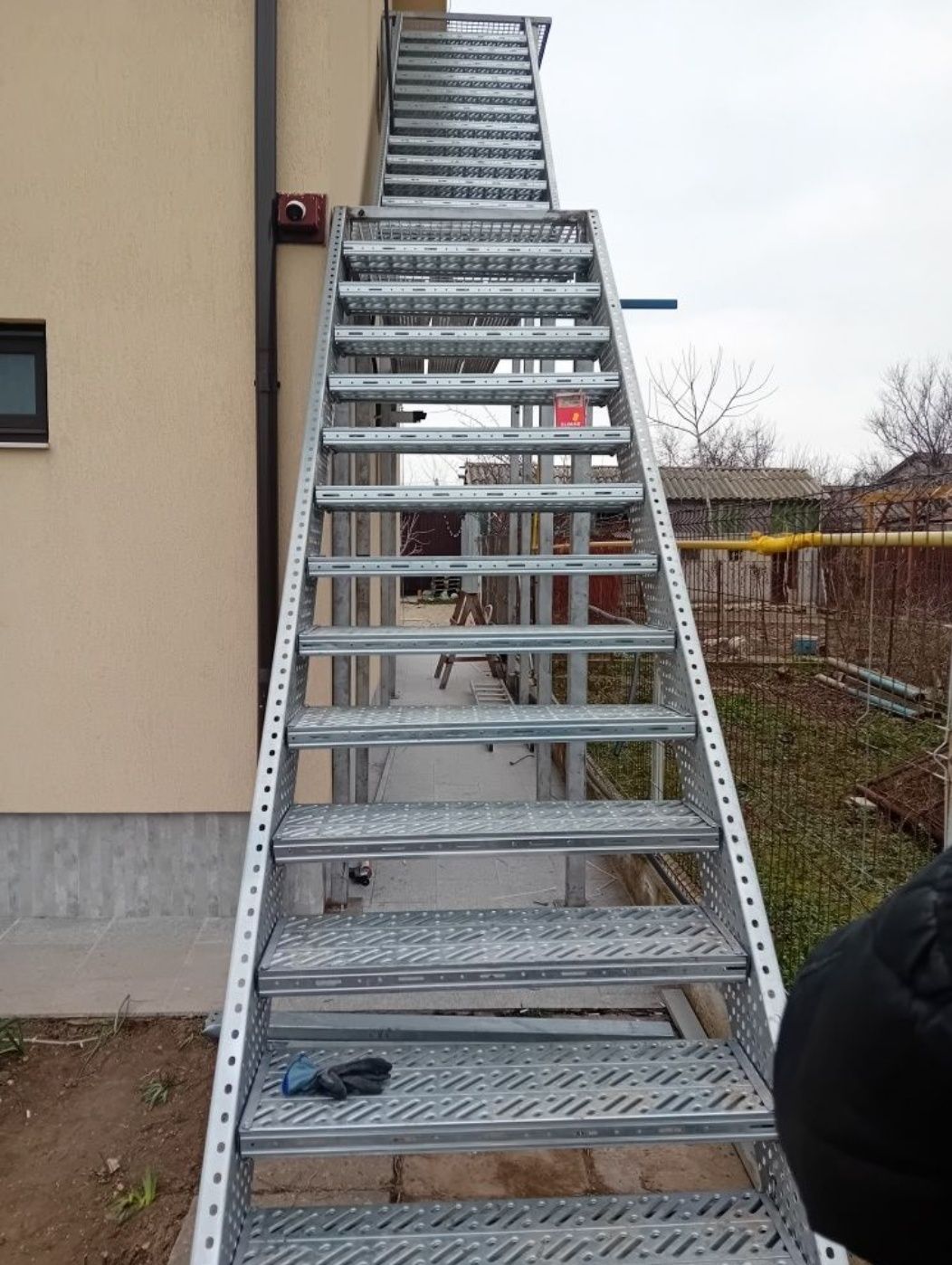 Scari galvanizate