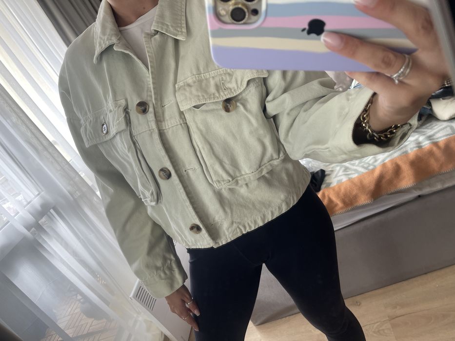 Дънково яке в пастелни зелен цвят