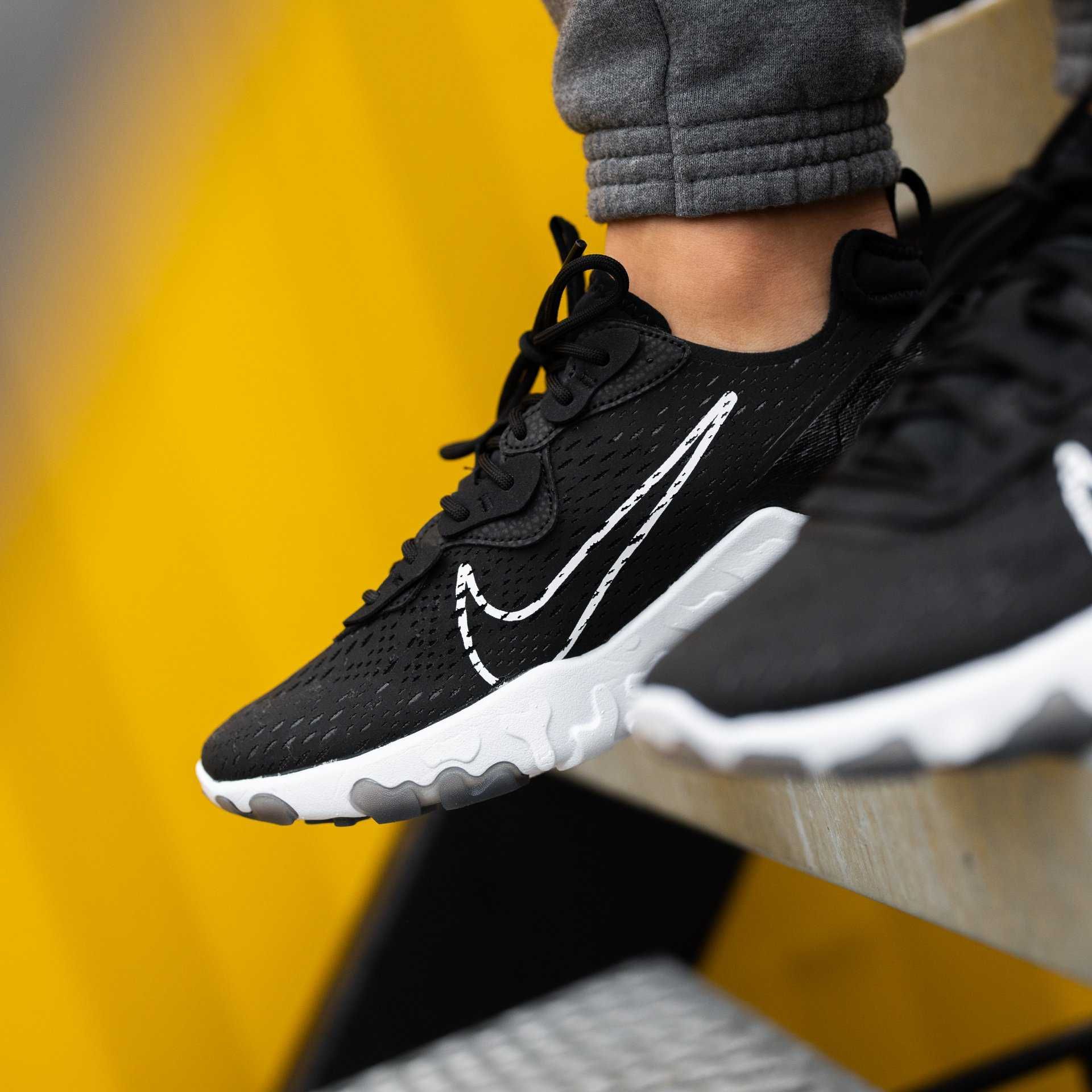 Nike React Vision Black White Men's Brand New