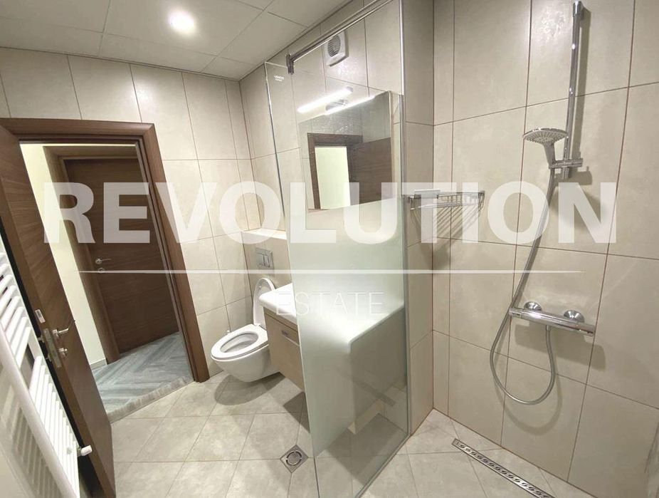 Дава се под наем Тристаен апартамент в Варна, ВИНС - 95 кв.м за 700 € - Снимка #5