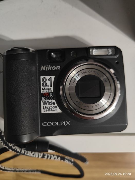 Nikon Coolpix P50