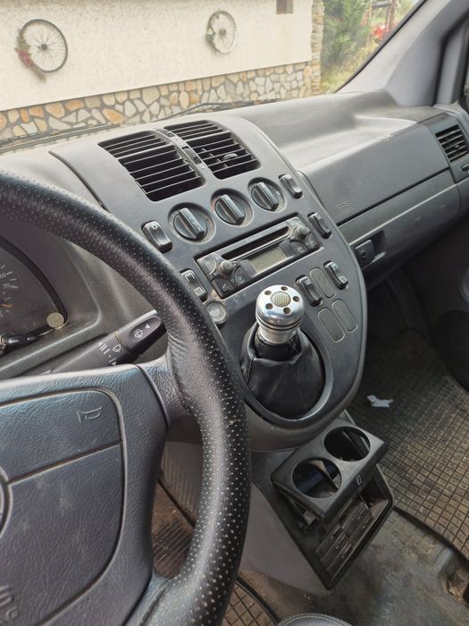 Продавам Мерцедес Вито 2.3 тди 1998г във добро състояние