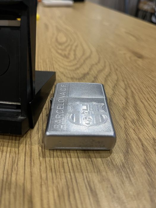Бензинова запалка zippo