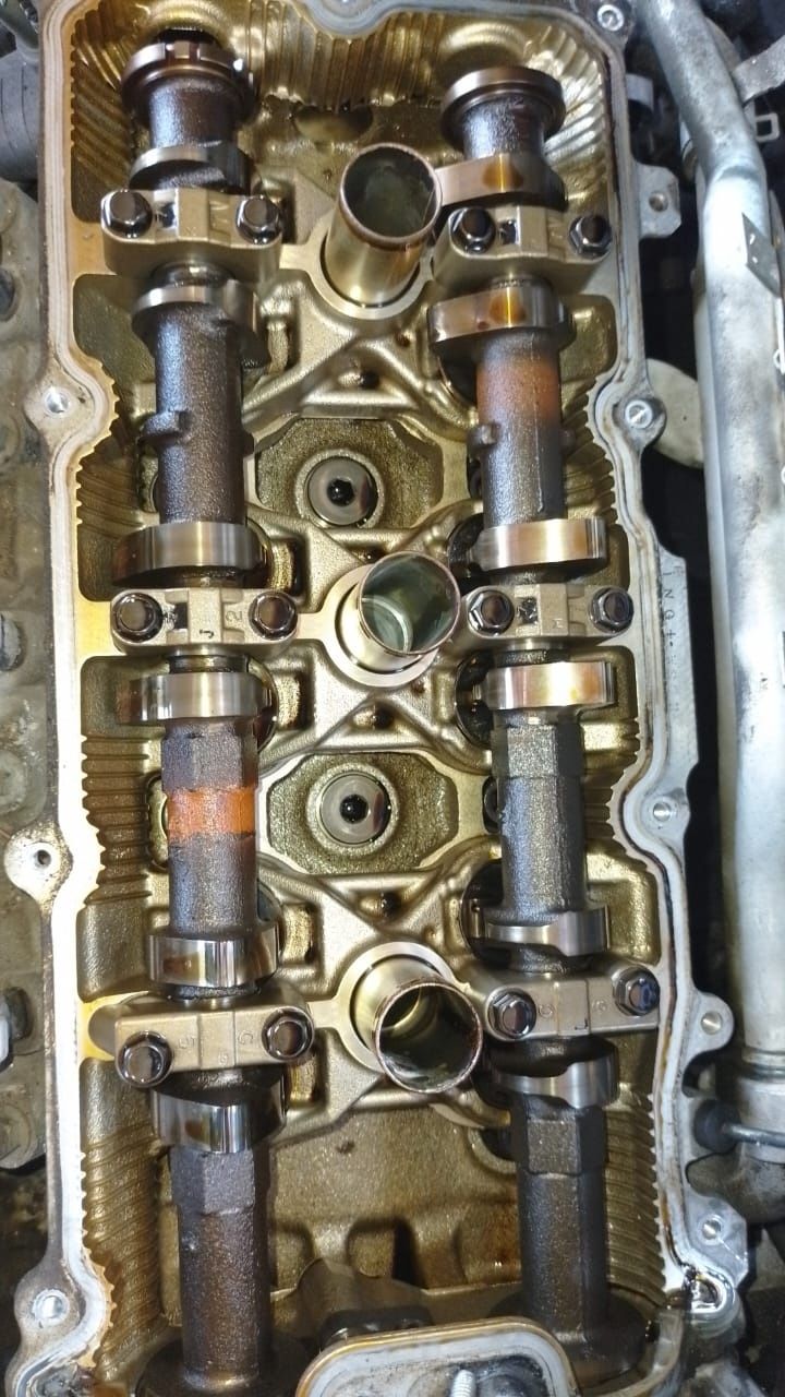 Двигатель и коробка механика Тойота Карина Е