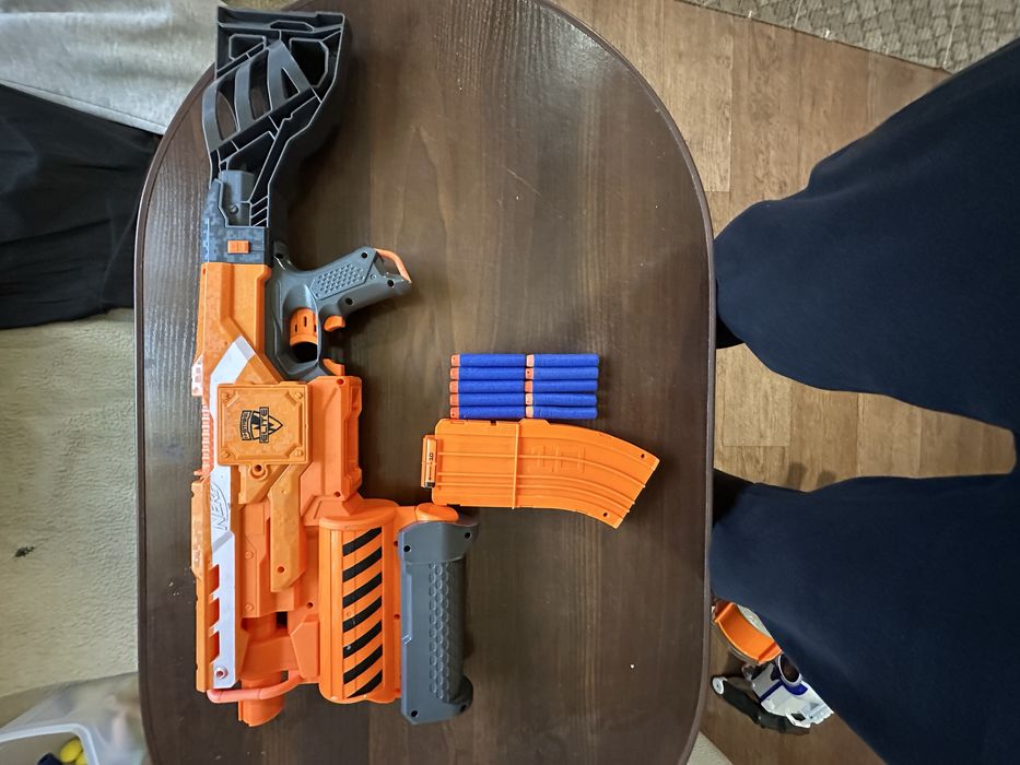 Продам Nerf Elite