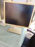 Monitor Fujitsu B19-6 LED